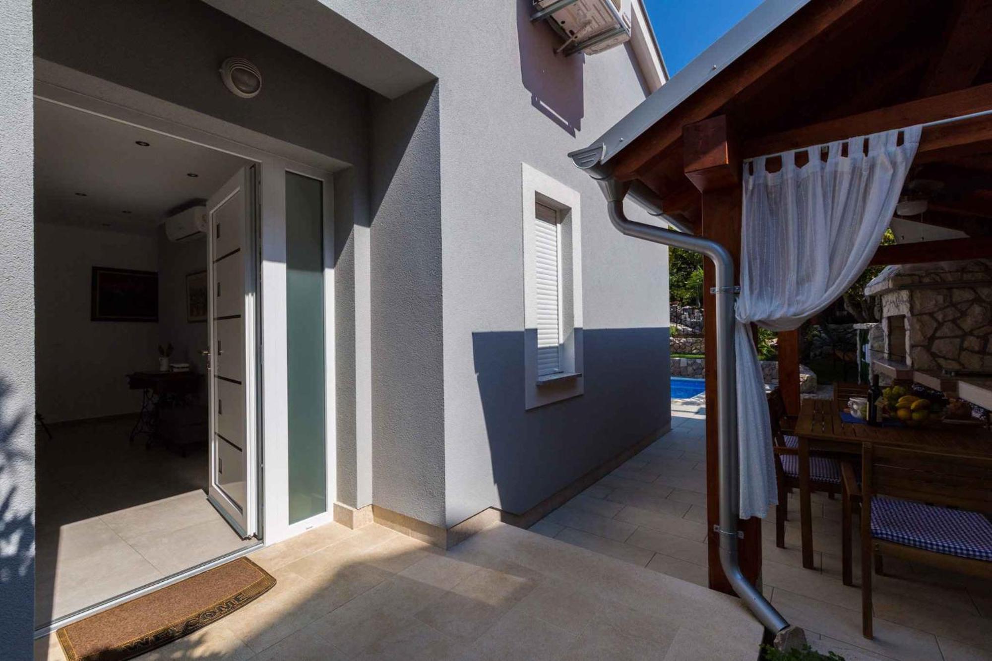 Holiday Home In Dramalj 39283 Exterior photo