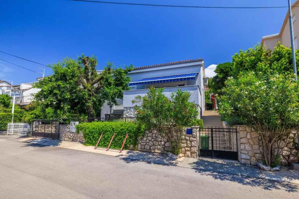 Holiday Home In Dramalj 39283 Exterior photo